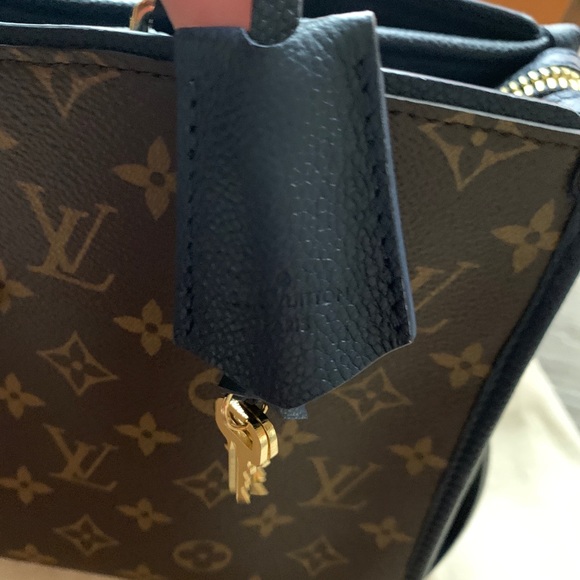 Louis Vuitton Popincourt PM bag - Picture 5 of 8